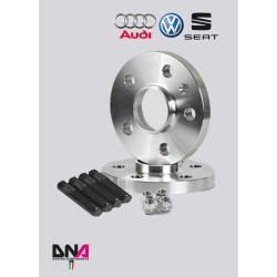 Distanziali racing con prigionieri e dadi ruota motorsport Audi A3 TT GOLF Seat Leon