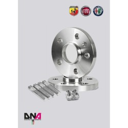 Distanziali racing con prigionieri e dadi Abarth Panda Alfa